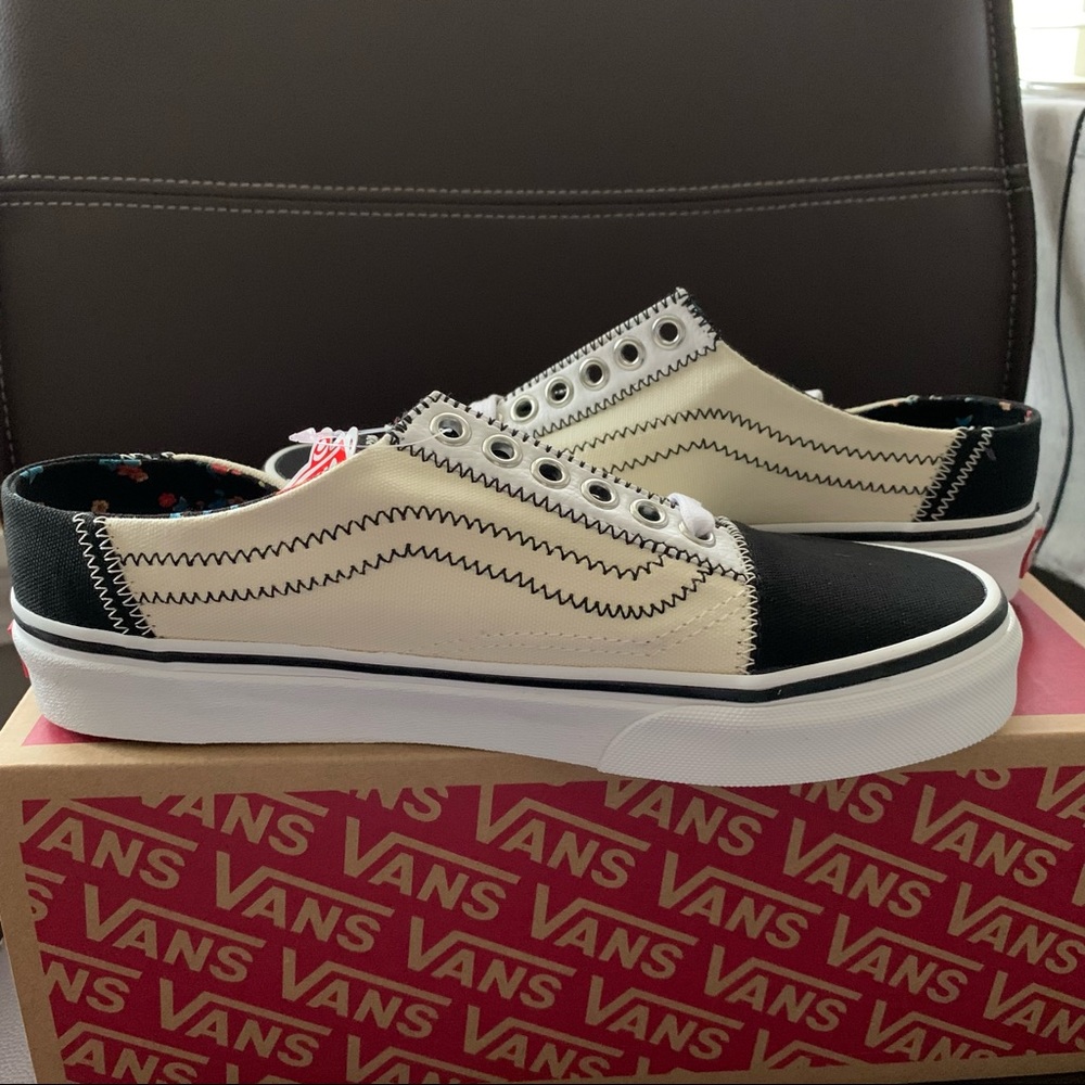 New Vans Old Skool Mule Outside In Floral - Picture 5 of 5